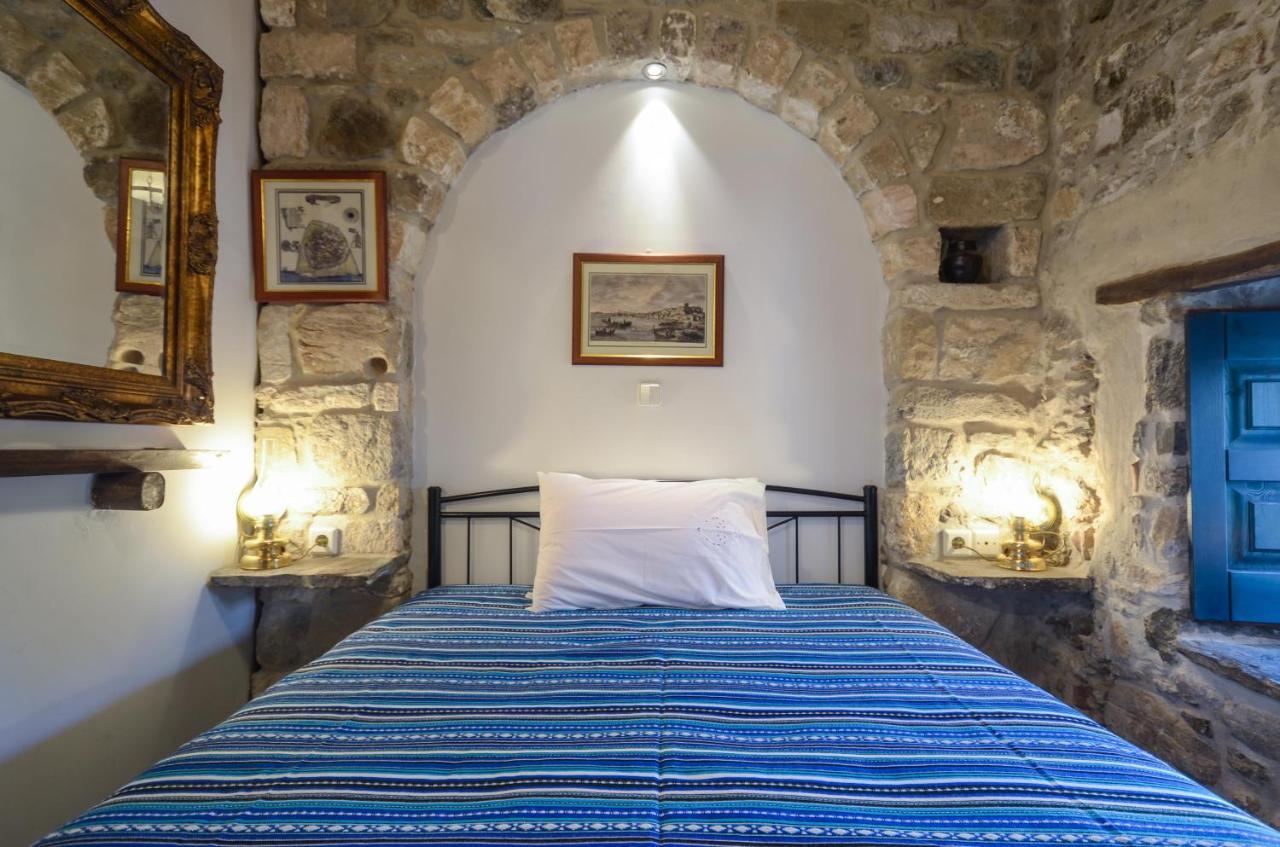 Venetiko Apartments Naxos City ภายนอก รูปภาพ