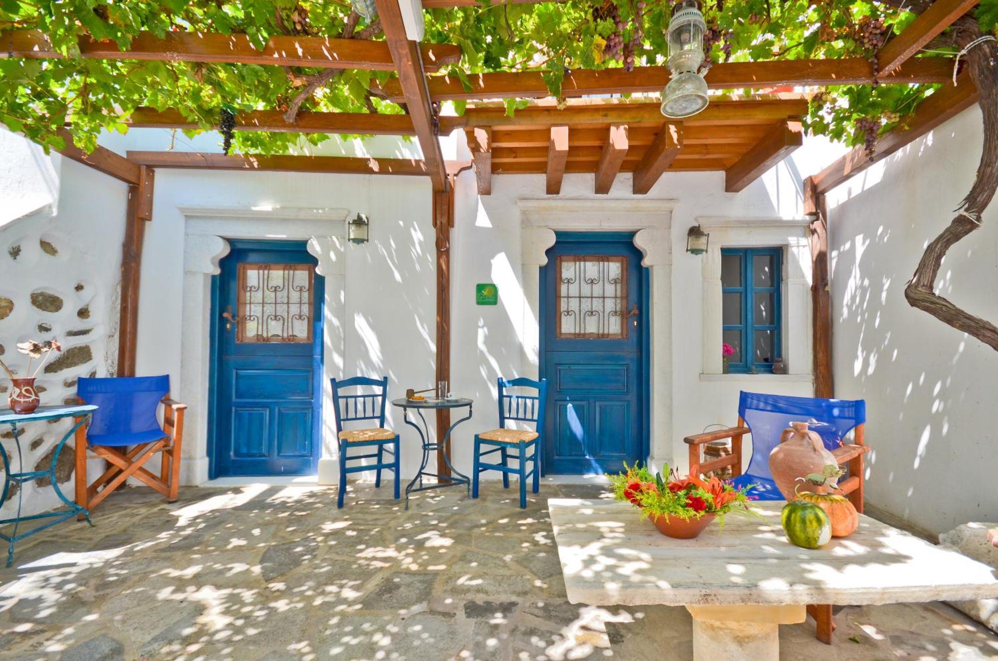 Venetiko Apartments Naxos City ภายนอก รูปภาพ